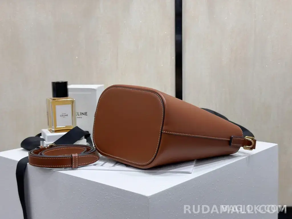 null CELINE 루이즈 상세 이미지