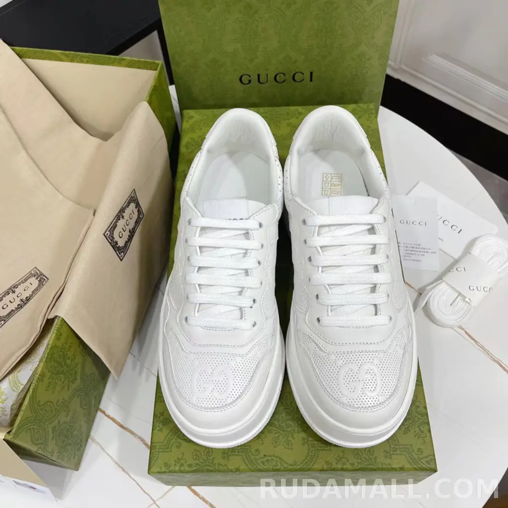 null  Gucci 구찌 엠보싱 스니커즈 상세 이미지