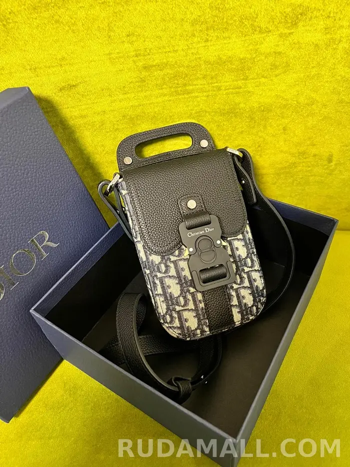 null  Dior 디올 남성 로고 숄더백 상세 이미지