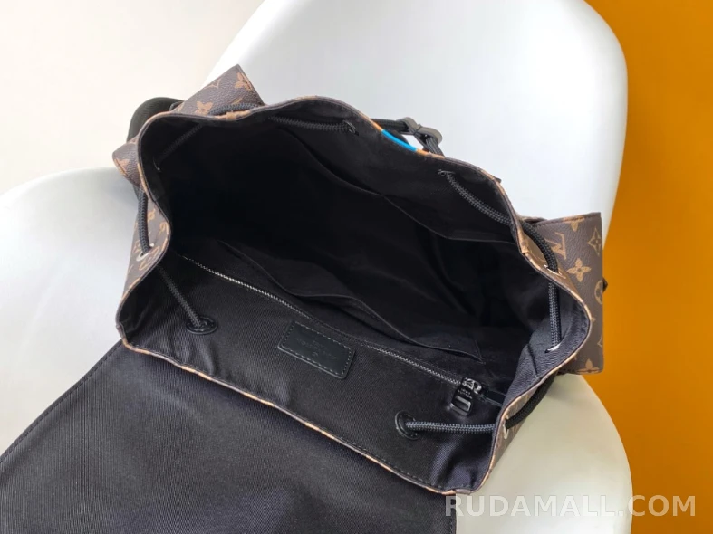 null 크리스토퍼 MM Mon Monogram P01954 상세 이미지