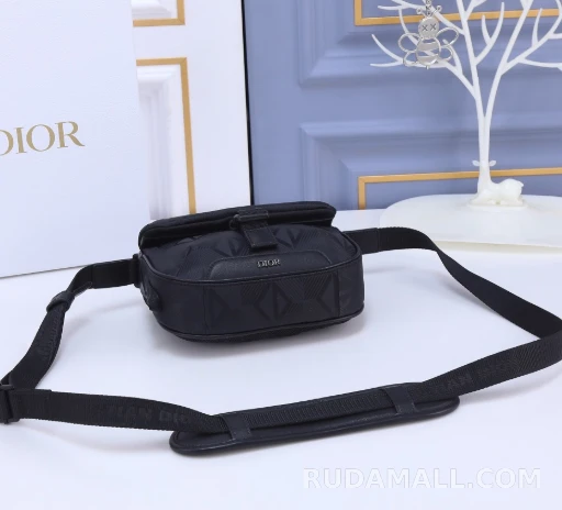 null Dior Explorer 스트랩 파우치 2ESWS 상세 이미지
