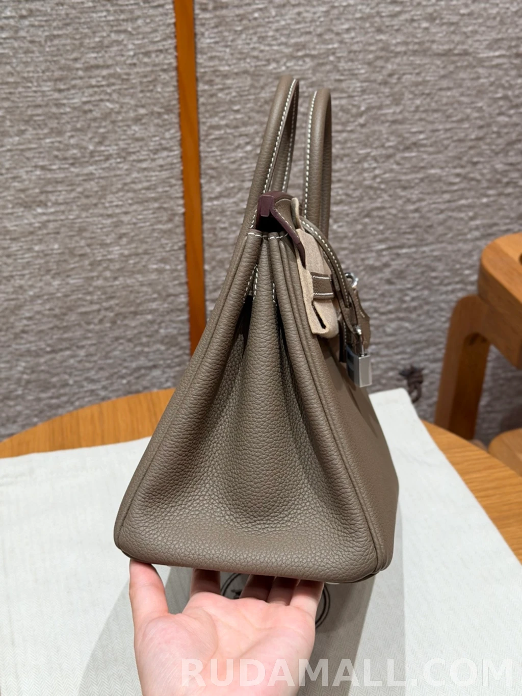 null 에르메스 버킨백 25 토고가죽 은장 상세 이미지