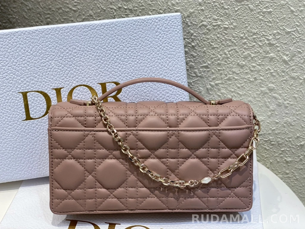 null  디올 My Dior 미니 백 까나쥬 양가죽 상세 이미지