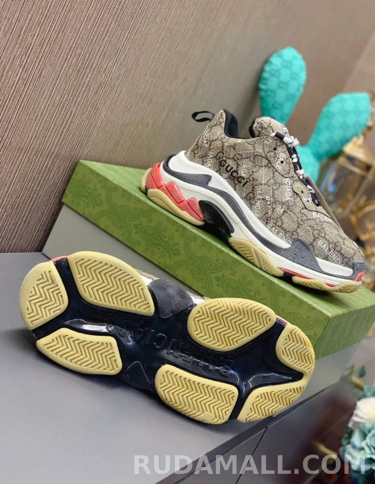 null  Balenciaga X Gucci 프로젝트 트리플 스니커즈 681066 상세 이미지