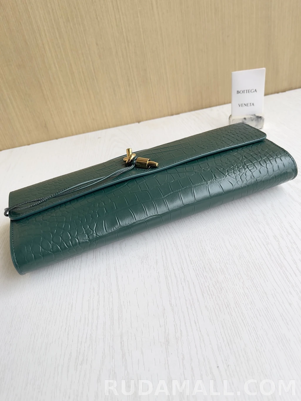 null 보테가베네타 롱 안디아모 크로커다일 클러치 상세 이미지