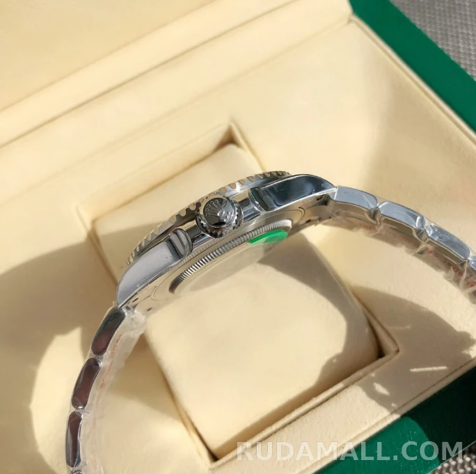 null  GMT-MASTER II 40 126720VTNR 상세 이미지