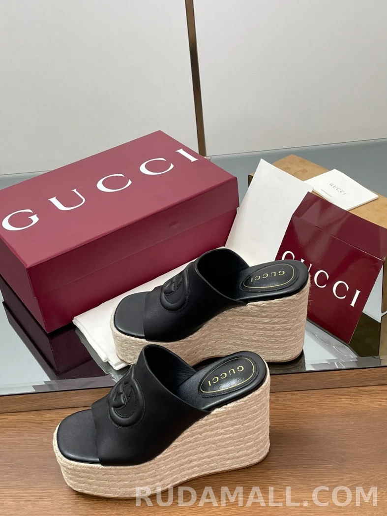 null  인터로킹 G 샌들 817212 상세 이미지