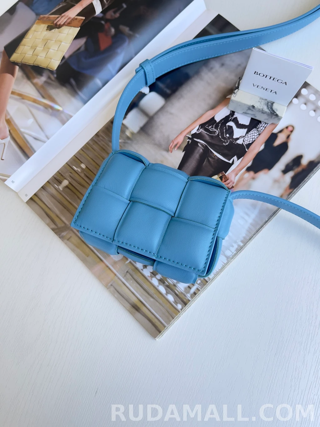 null  보테가 캔디 패딩 카세트 백 상세 이미지