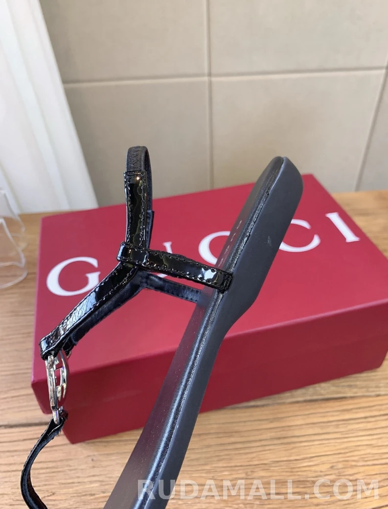 null 인터로킹 G 쪼리 샌들 874699 상세 이미지