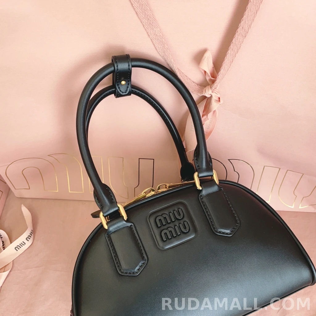 null 미우미우 아르카디 마테라쎄 토트백 상세 이미지