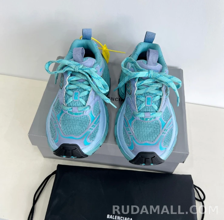 6xl 스니커즈 815859_대표이미지