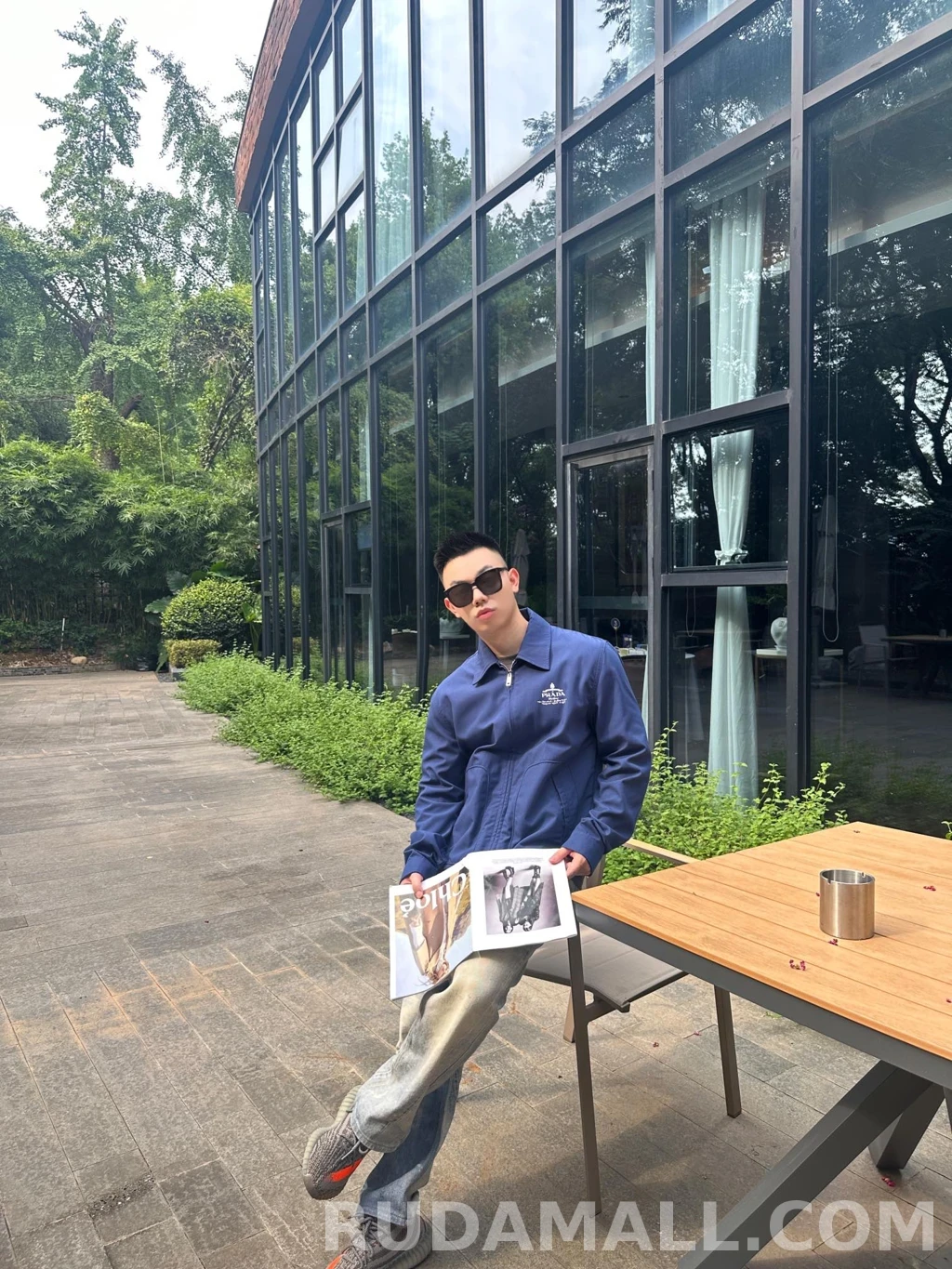 프라다 프라다 로고 헤링턴 상세 이미지