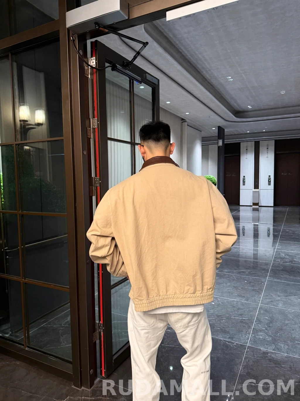 프라다 프라다 레더카라 해링턴 상세 이미지