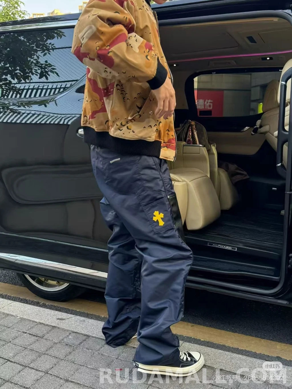 크롬하츠 크롬하츠 니패치 워크팬츠 상세 이미지