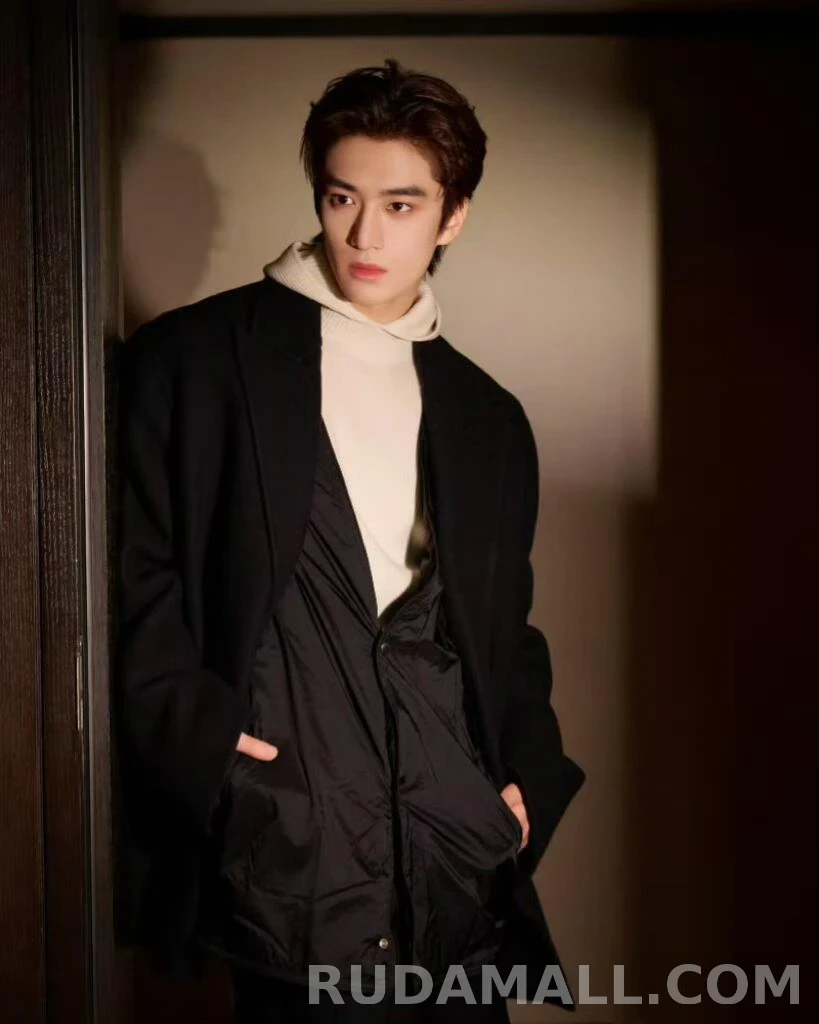 몽클레어 몽클레어 립 후드니트 상세 이미지