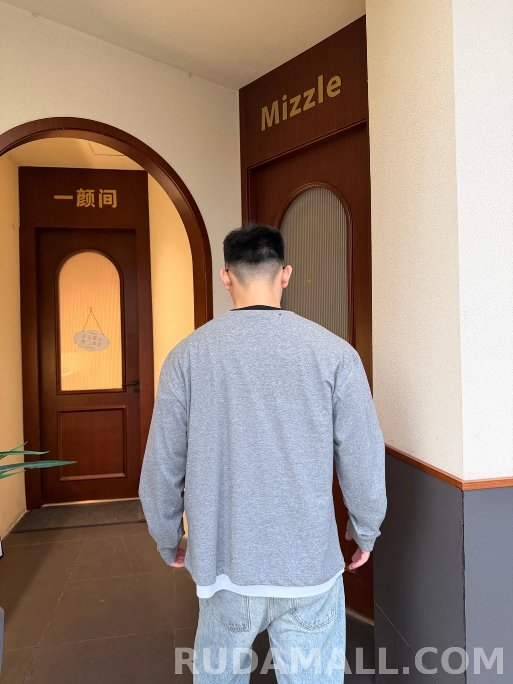 미우미우 미우미우 링거 롱슬리브 상세 이미지
