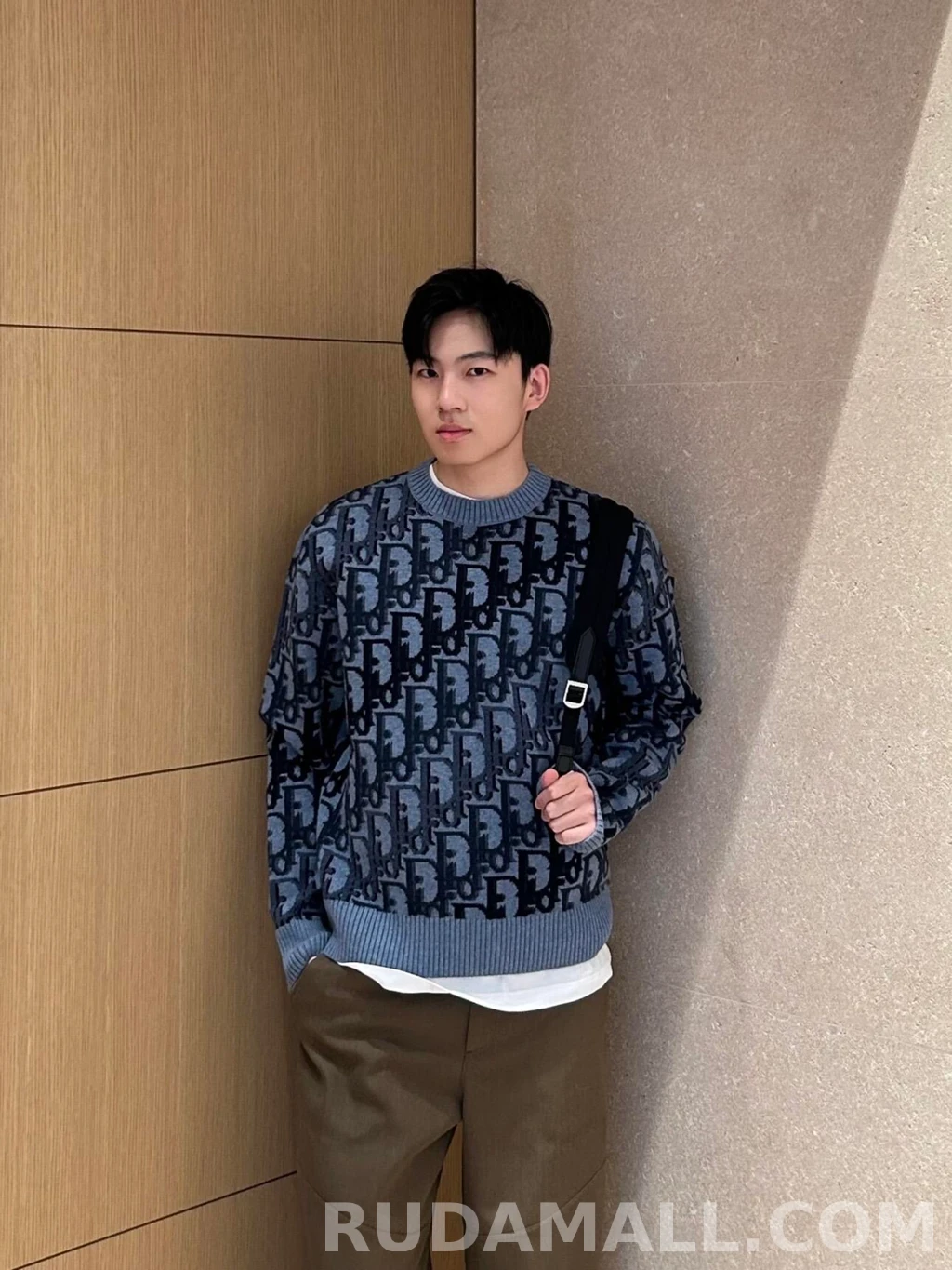 디올 디올 오블리크 스웨터 상세 이미지
