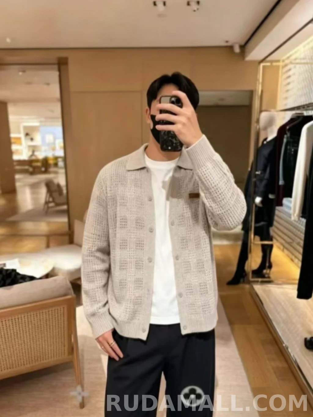 루이비통 루이비통 자카드 체크 가디건 상세 이미지
