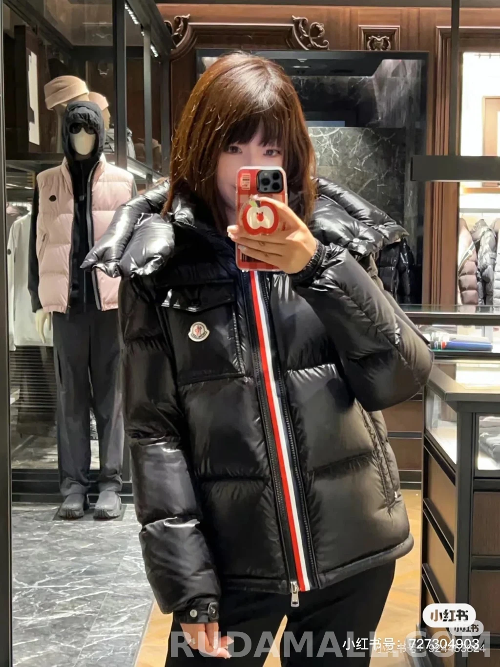 몽클레어 몽클레르 몽벨리아르 후드 쇼트 다운 재킷 상세 이미지