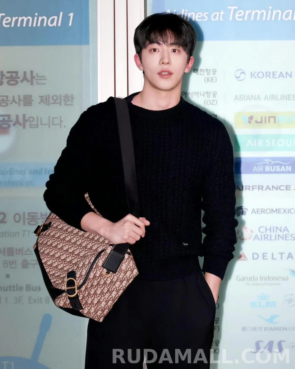디올 디올 꽈배기 니트 상세 이미지