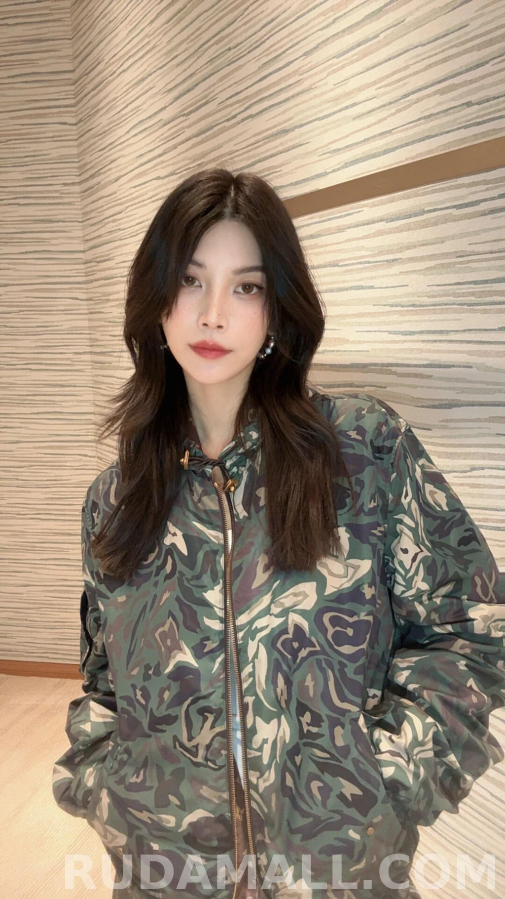 루이비통 루이비통 모노그램 리버서블 재킷 (양면) 상세 이미지