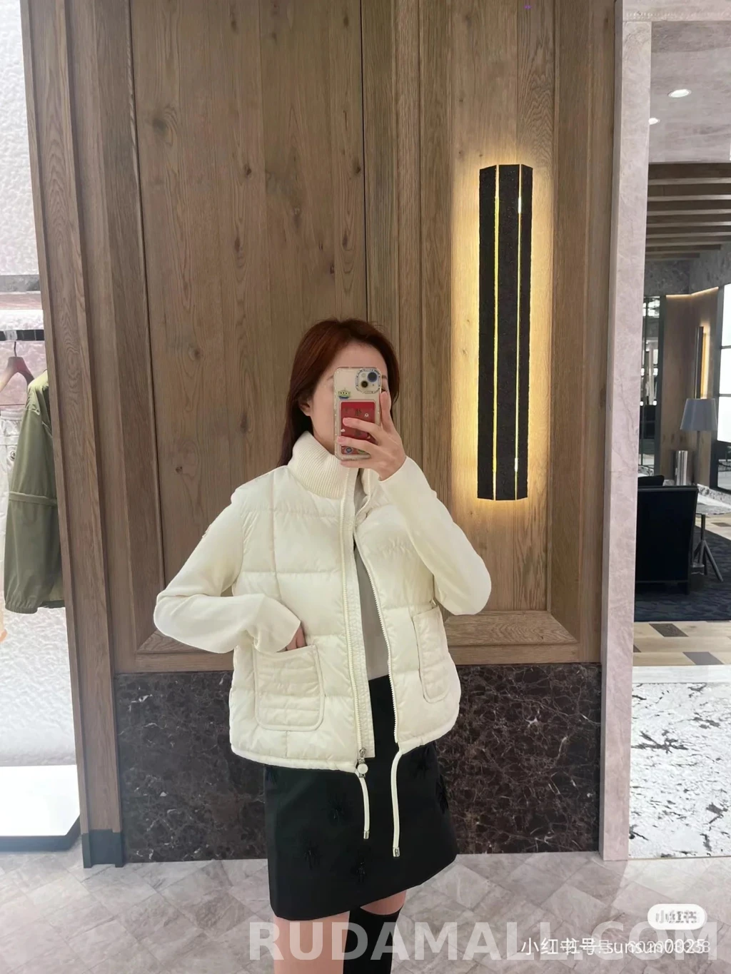  몽클레어 니트소매 패딩 상세 이미지