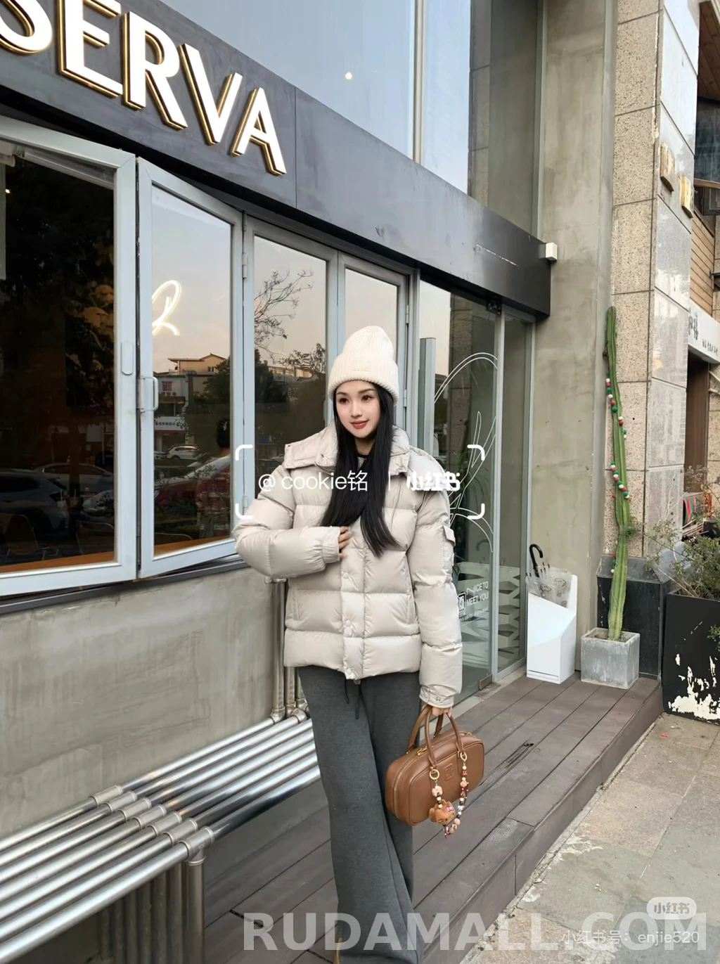 몽클레어 몽클레어 매트 패딩 상세 이미지