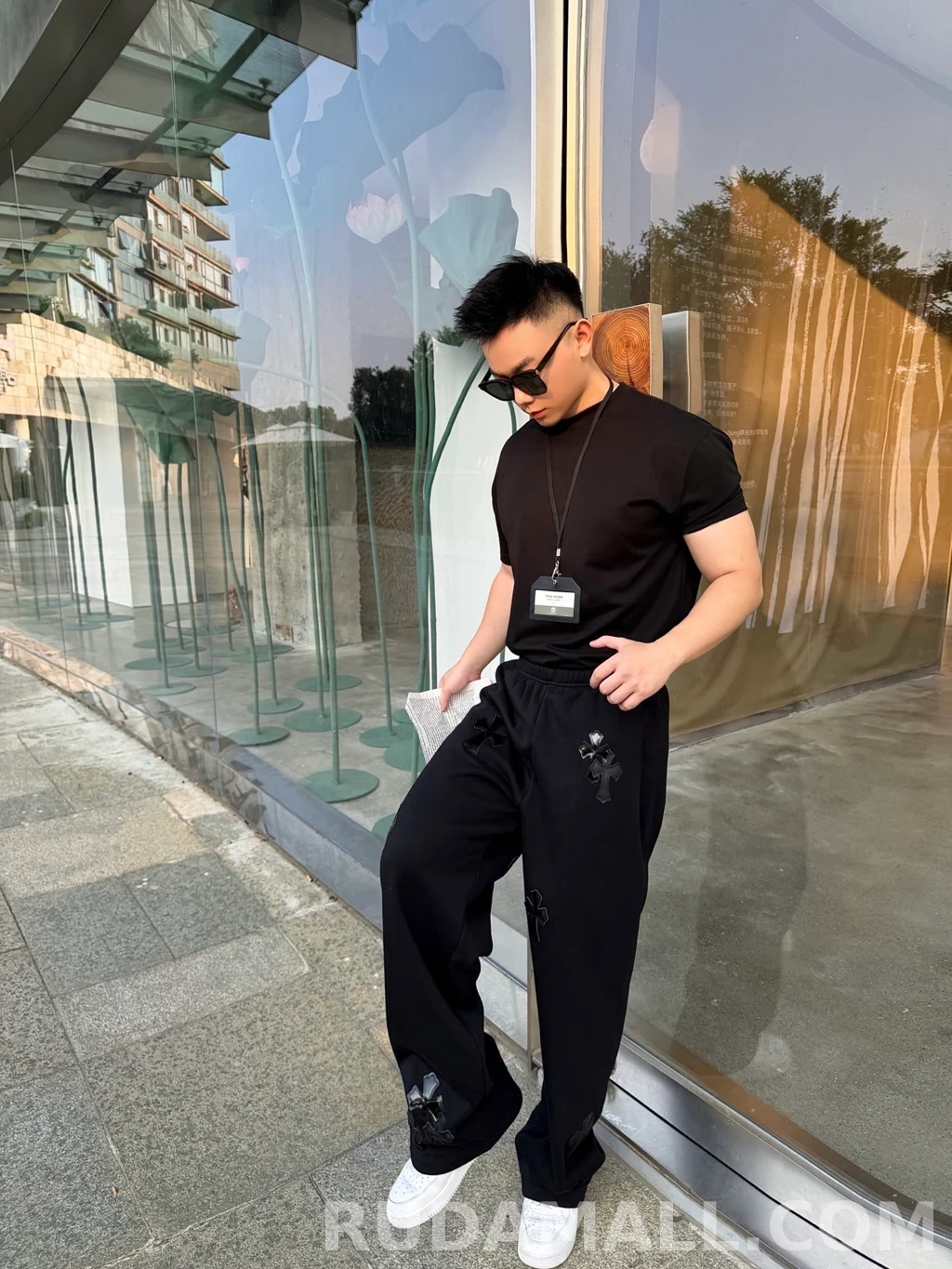 크롬하츠 크롬하츠 가죽크로스 팬츠 상세 이미지