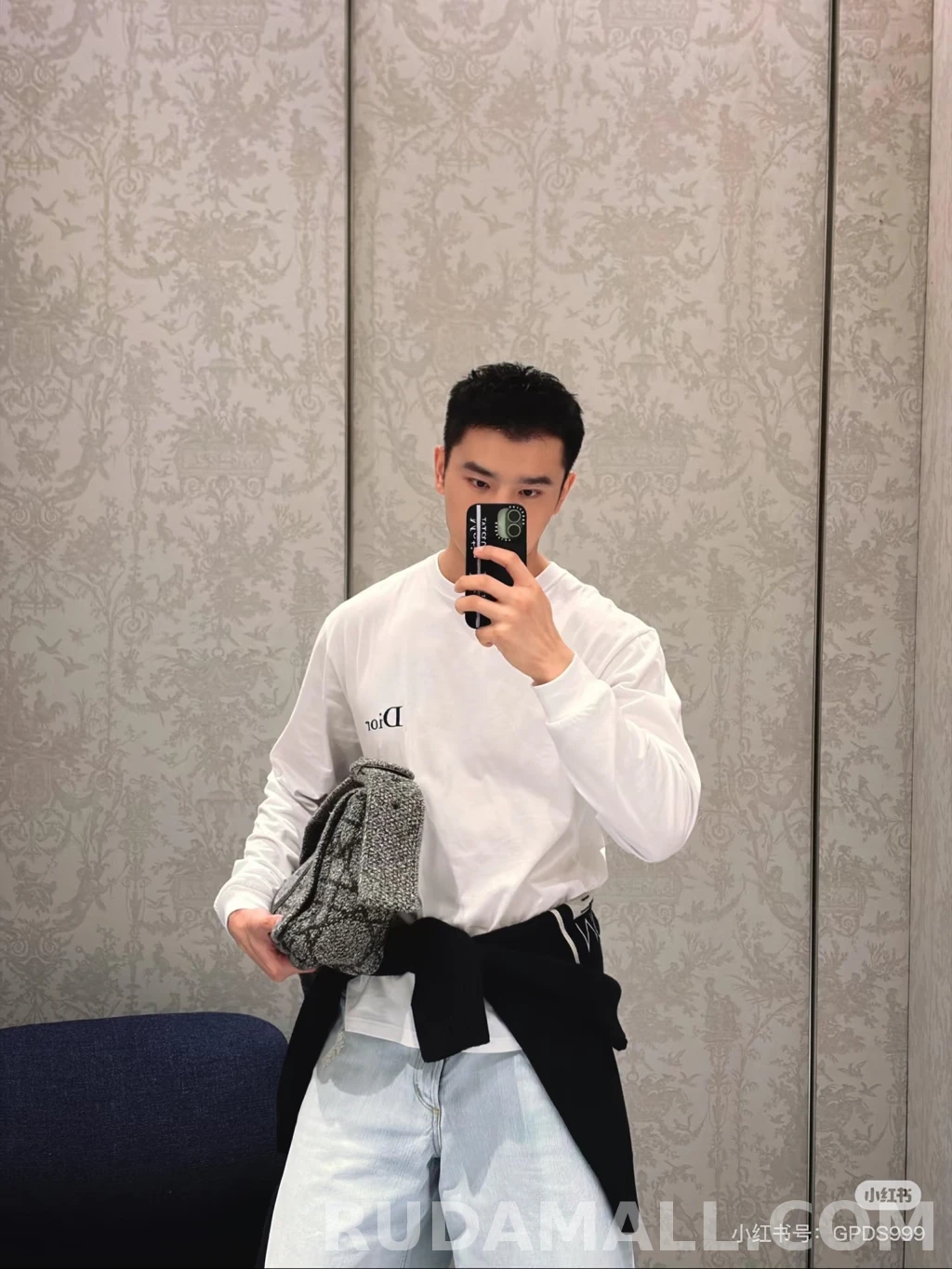 디올 디올 자수 릴랙스 핏 롱 슬리브 티셔츠 상세 이미지