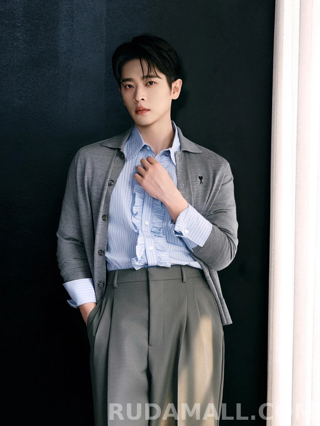 아미 아미 카라가디건 상세 이미지