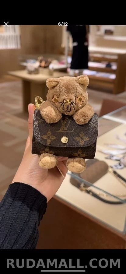 루이비통 루이비통 모노그램 캔버스 베어 키링 상세 이미지
