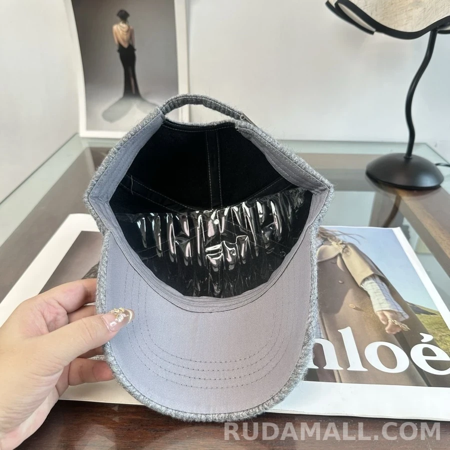 루이비통 루이비통 로고 니트 볼캡 상세 이미지