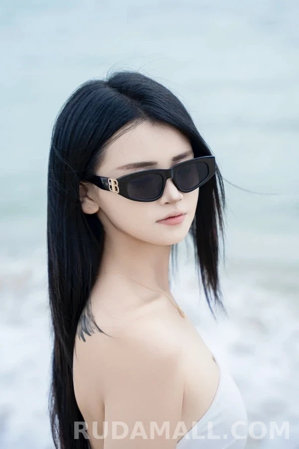 발렌시아가 발렌시아가 로고 선글라스 상세 이미지