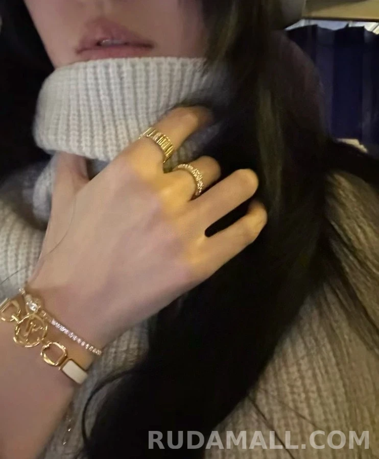 루이비통 루이비통 모노그램 에나멜 팔찌 상세 이미지