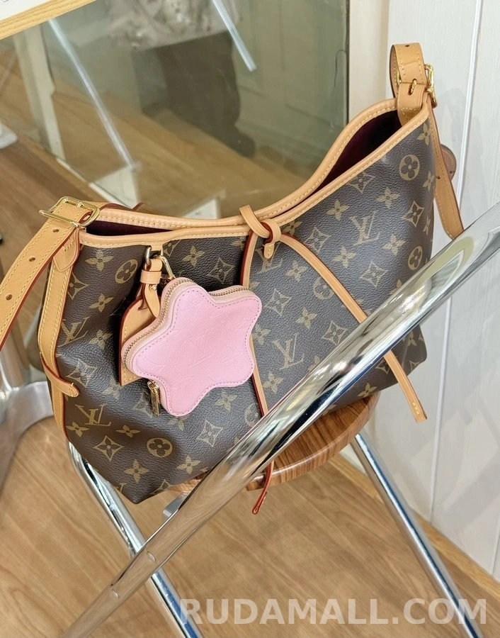 루이비통 루이비통 스타 엠보싱 코인 키링 상세 이미지