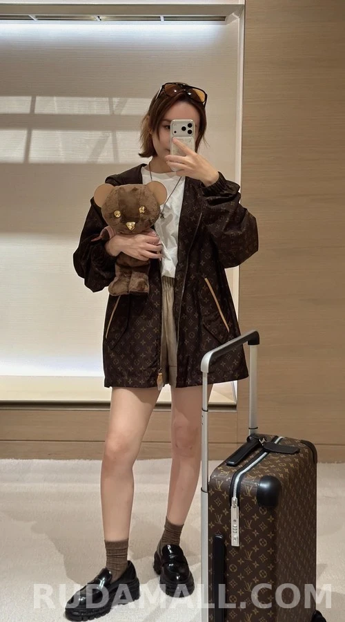 루이비통 루이비통 Doudou Louis 베어 인형 상세 이미지