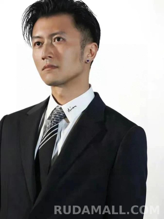 디올 디올 모노그램 스트라이프 넥타이 상세 이미지
