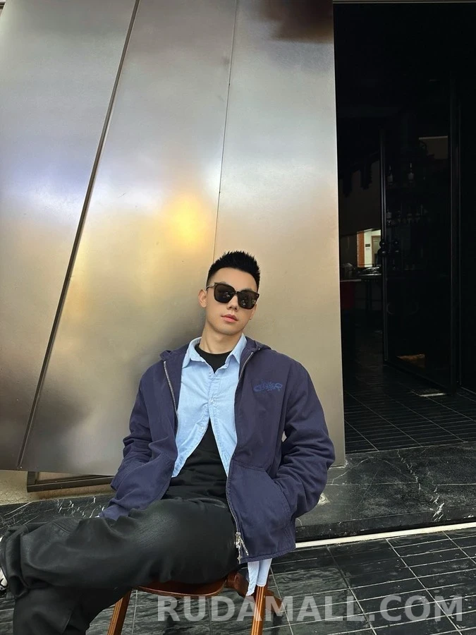 디올 디올 로고 자수 후드 집업 자켓 상세 이미지