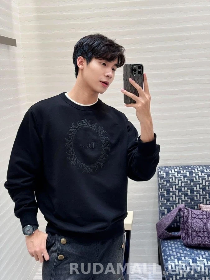 디올 디올 메달리온 자수 맨투맨 상세 이미지