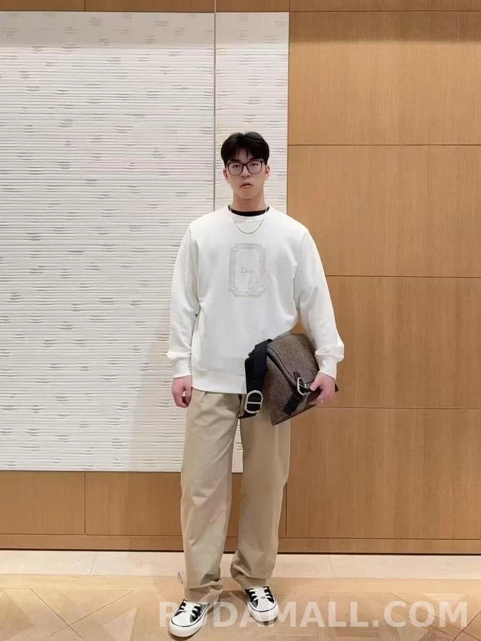 디올 디올 메달리온 콜리브리 맨투맨 상세 이미지