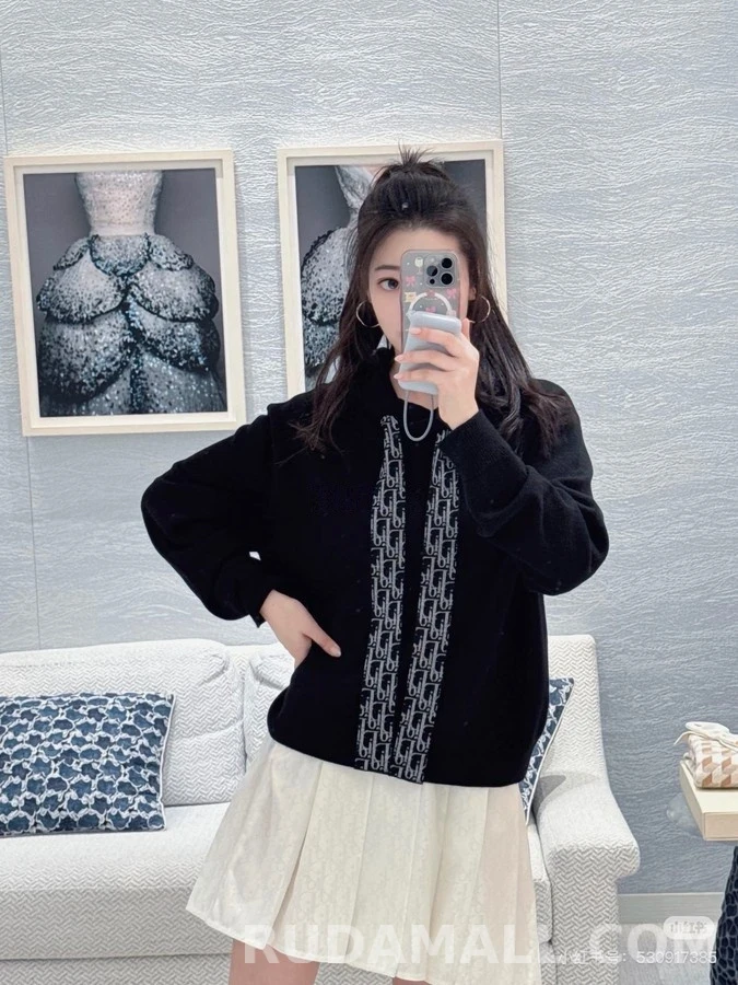 디올 디올 모노그램 드로스트링 후드 니트 상세 이미지