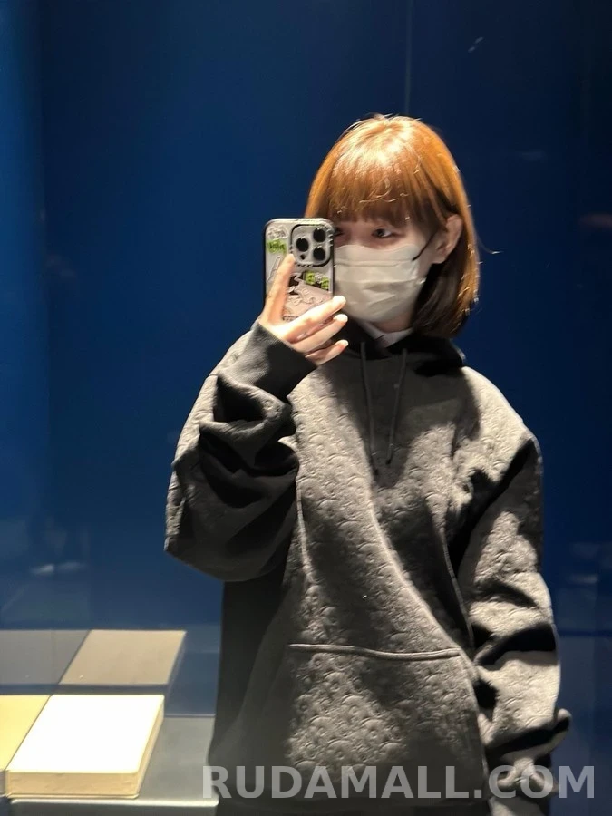 디올 디올 모노그램 후드 상세 이미지