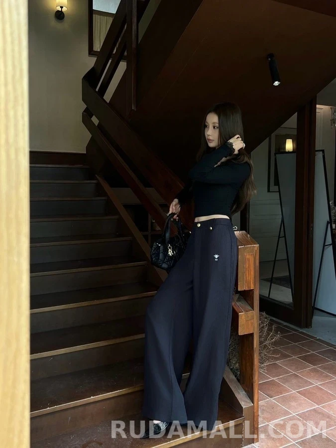 디올 디올 버튼 와이드 팬츠 상세 이미지