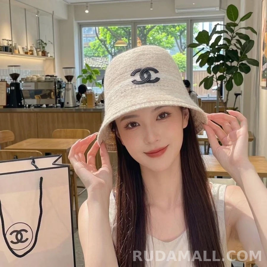 샤넬 샤넬 니트 로고 버킷햇 베이지 상세 이미지