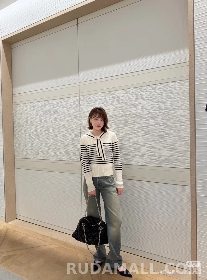 디올 디올 스트라이프 세일러 칼라 니트 상세 이미지