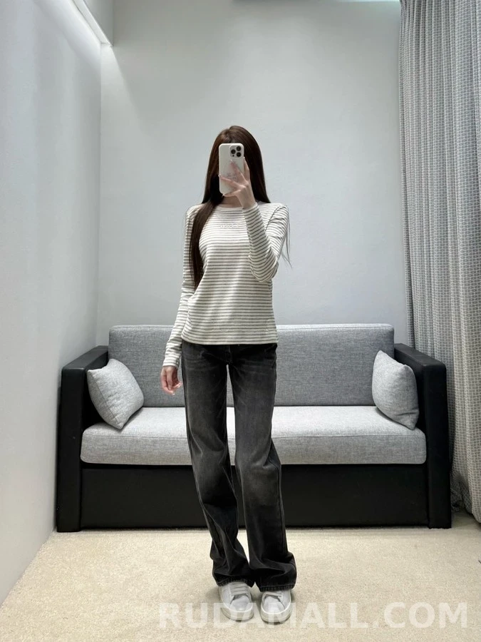 디올 디올 스트라이프 자수 긴팔 티셔츠 상세 이미지