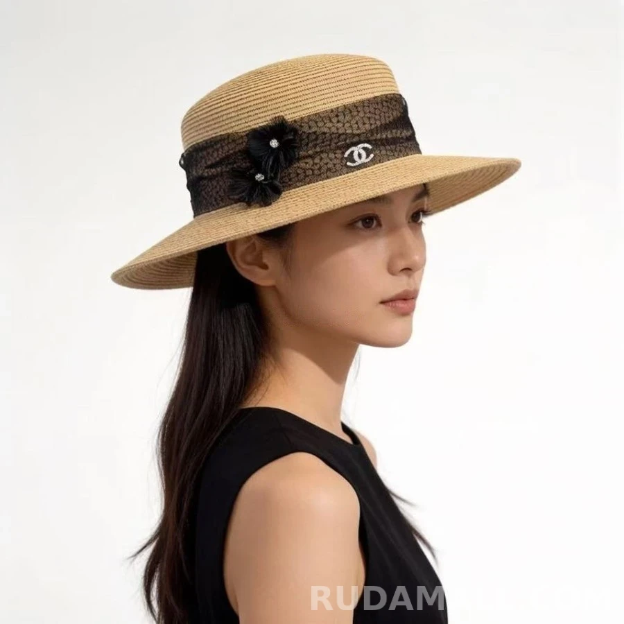 샤넬 샤넬 플라워 로고 평탑 스트로 햇 상세 이미지