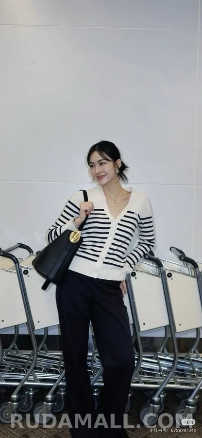 디올 디올 스트라이프 V넥 니트 가디건 상세 이미지