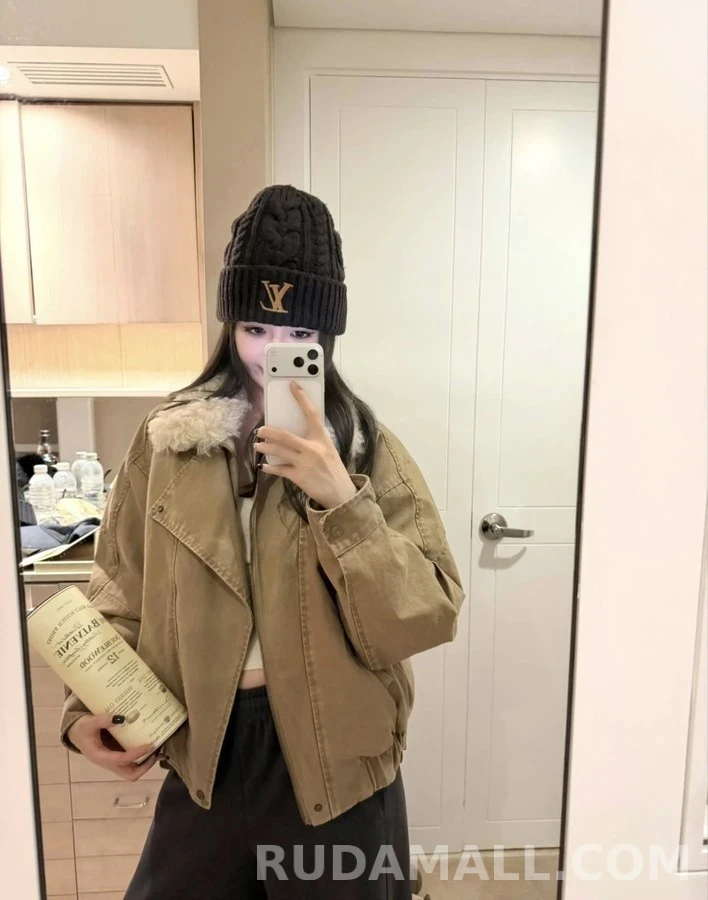 루이비통 루이비통 로고 케이블 니트 비니 상세 이미지