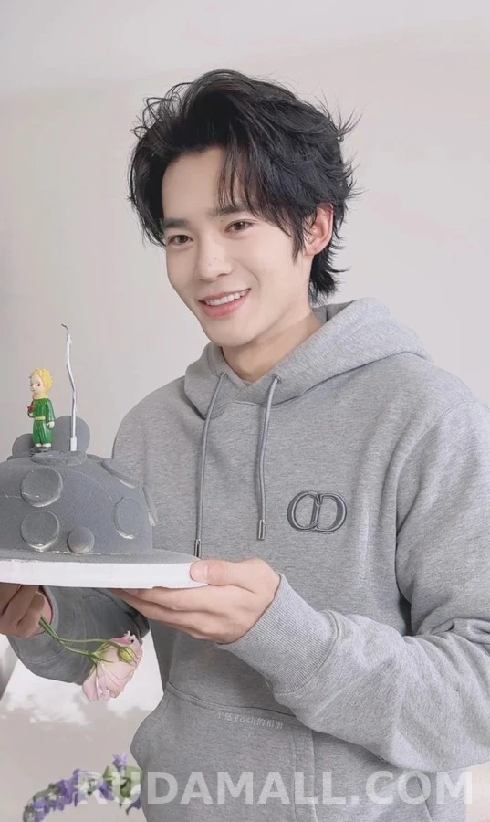 디올 디올 CD 아이콘 후드 스웨트셔츠 상세 이미지